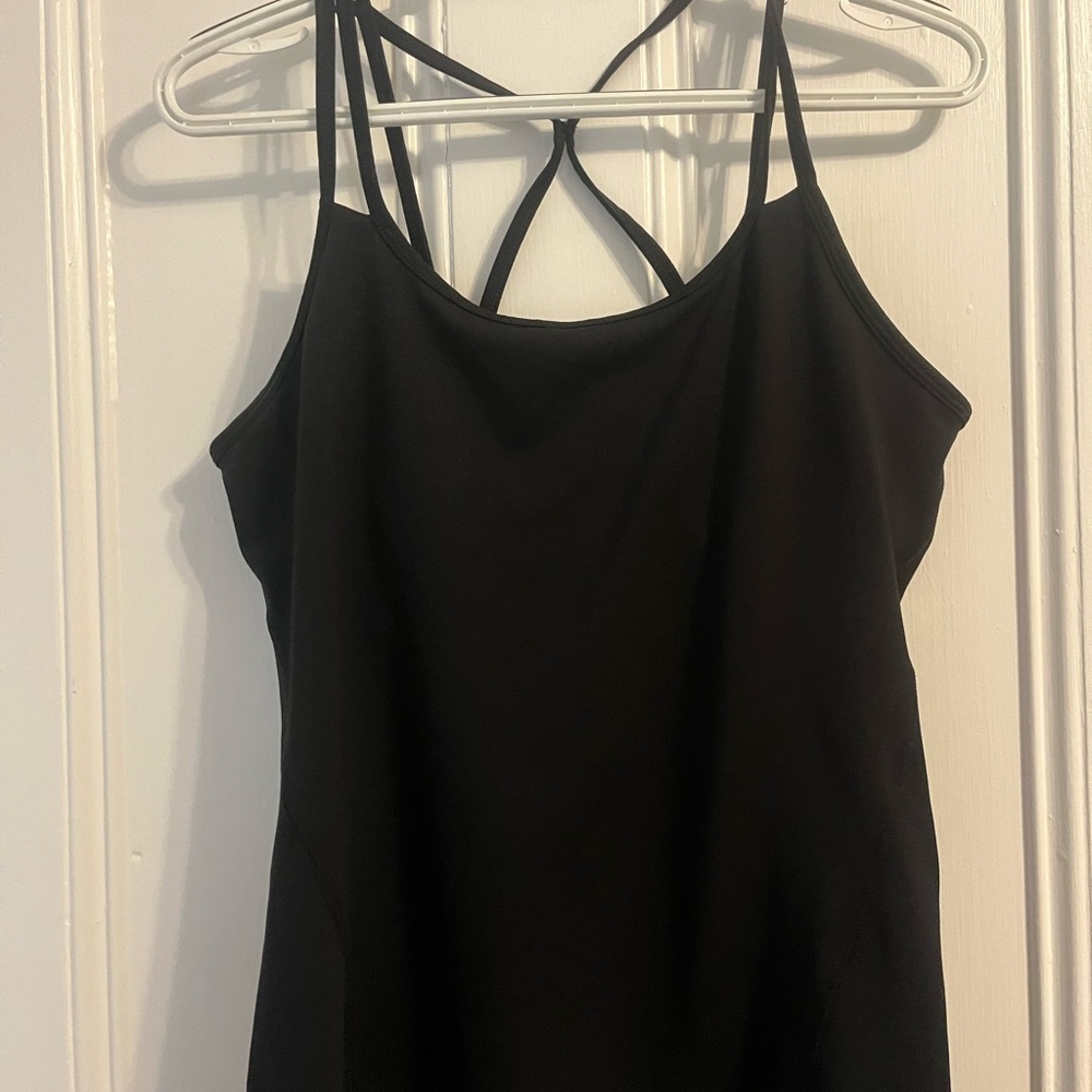 GAIAM Strappy black workout top Large